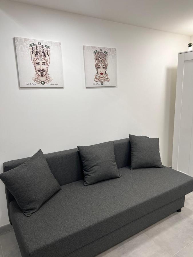 Emilyhouse Appartement Catánia Buitenkant foto