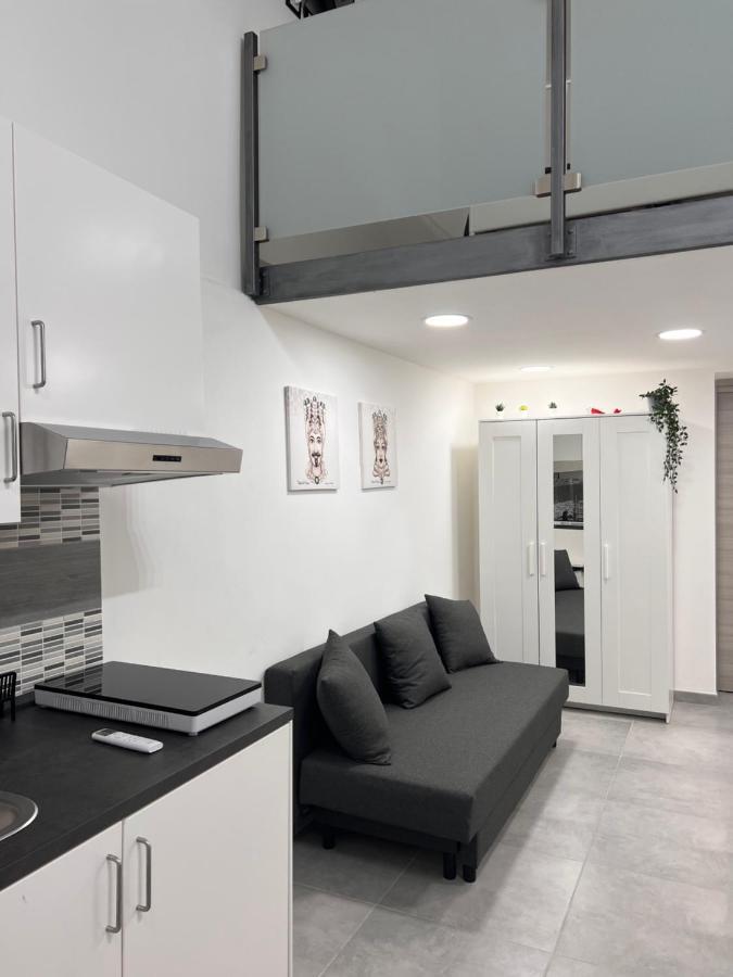Emilyhouse Appartement Catánia Buitenkant foto